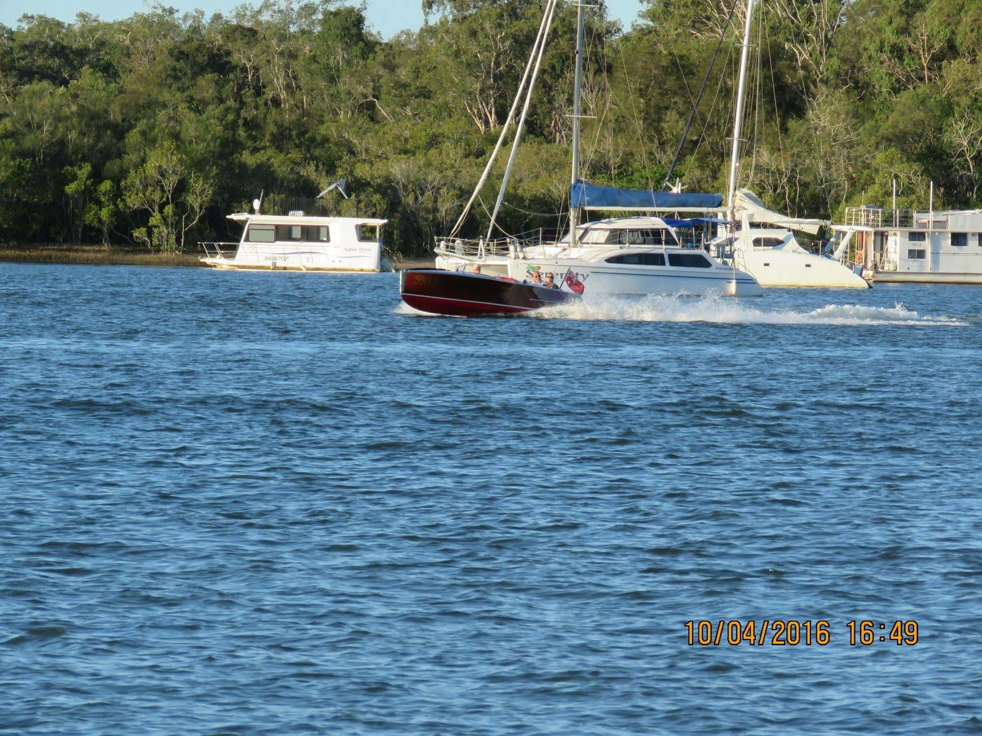 Villa Aqua Noosaville Buitenkant foto